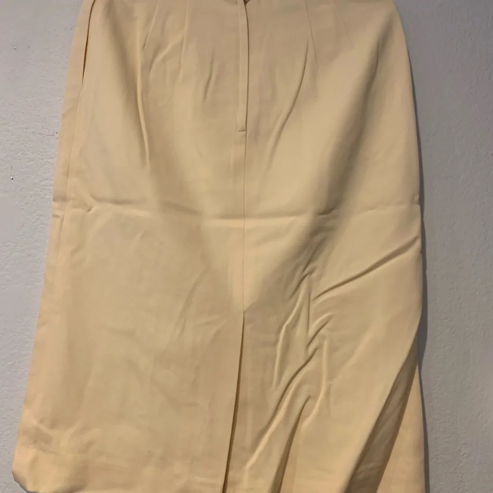 Christian Dior - Picture 7 of 12